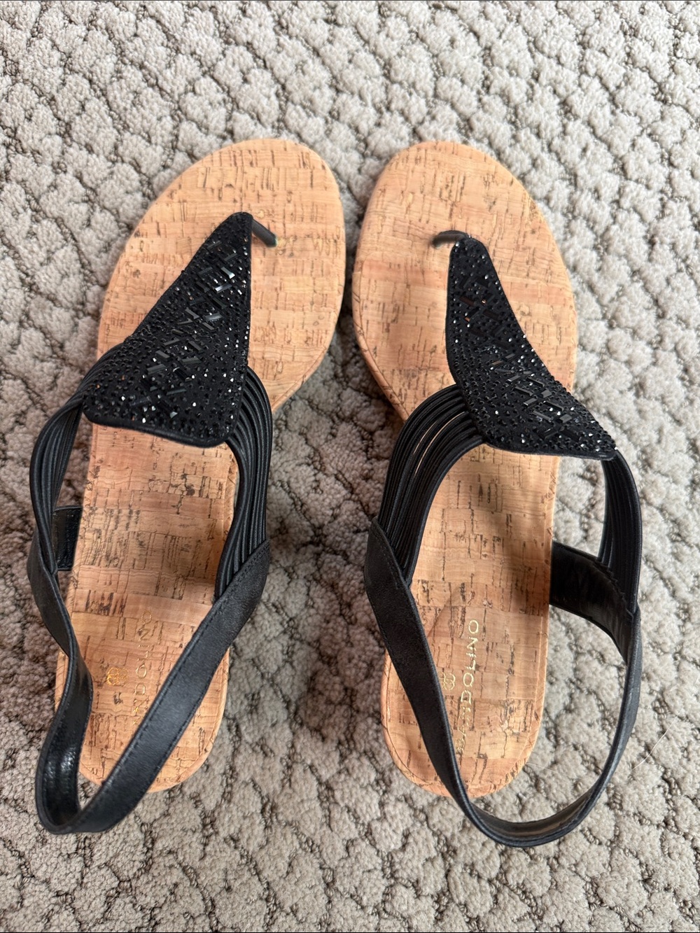 Bandolino Black Beaded Cork Thong Sandals